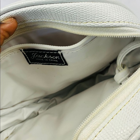 Jackson crossbody bag - Picture 2 of 3